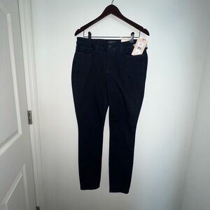 NYDJ Ami Skinny Jeans in Rinse with Lift Tuck Technology Size 10